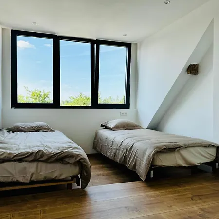 Villa Maison Calme Bien Situee Brussels