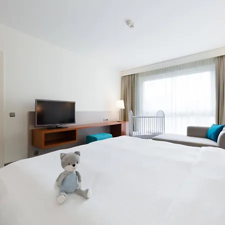Hotel Courtyard By Marriott Brussels