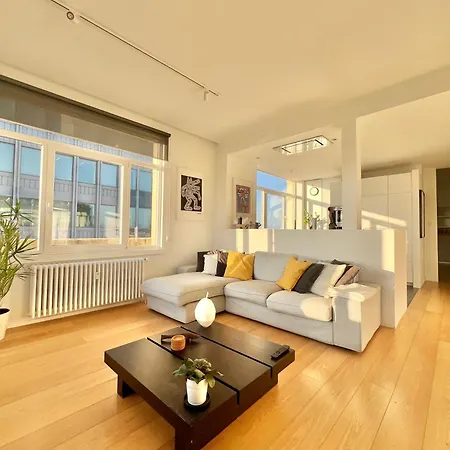 Apartment Lovely Loft In Panoramic View! *