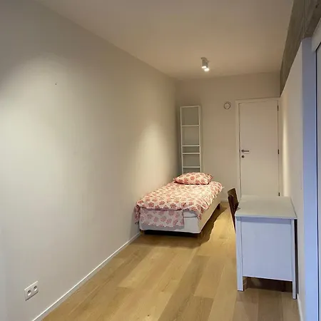 Apartment Penthouse Deschanel