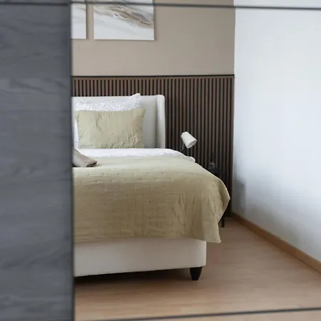 Cozy And Luxurious In Brussels, Laeken * Brussels