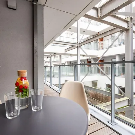 Contemporary Comfort In The Heart Of The Apartment