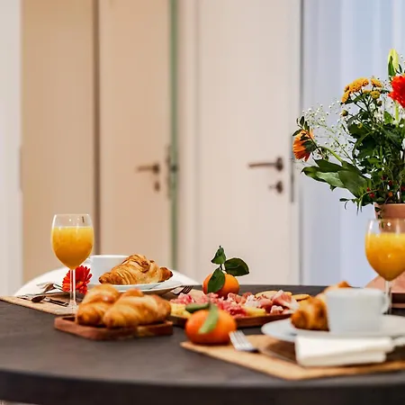 Contemporary Comfort In The Heart Of The * Brussels