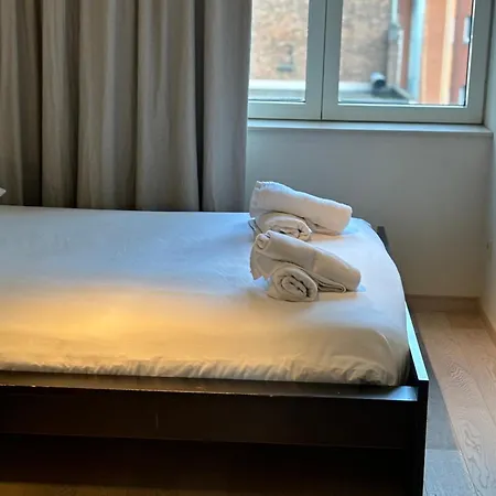 Apartment Comfortable Two Bedroom In Center *