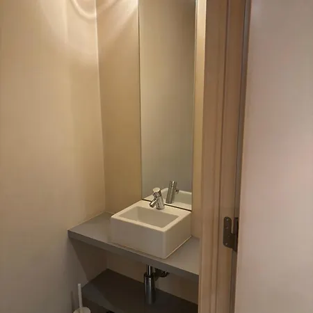 Comfortable Two Bedroom In Center * Brussels