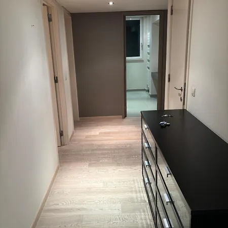Apartment Comfortable Two Bedroom In Center *