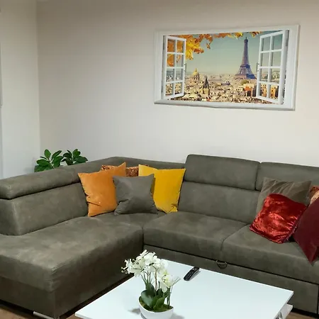 The Stalle Apartment *