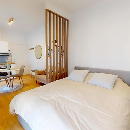 Apartment Cosy Centre Avec Balcon
