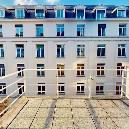 Apartment Cosy Centre Avec Balcon