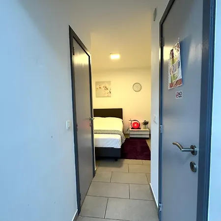 Apartment Calme Avec Jardin & Terrasse Metro Direct Centre De
