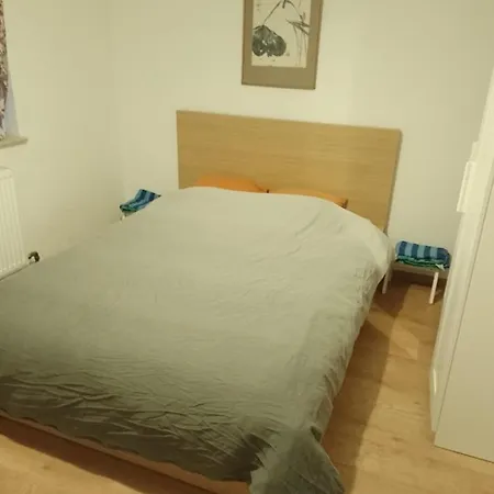 Double Bed Welcome Homestay Brussels