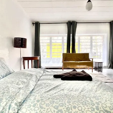 800 M From Grand Place * Brussels