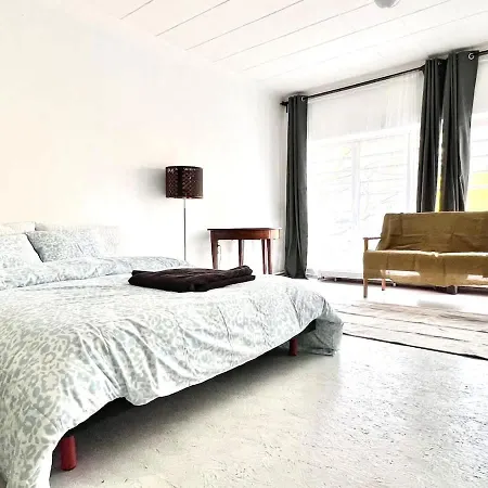 Apartment 800 M From Grand Place Brussels