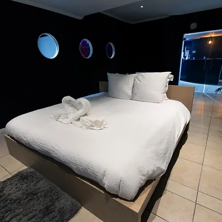 Bed & Breakfast Blvck 4*