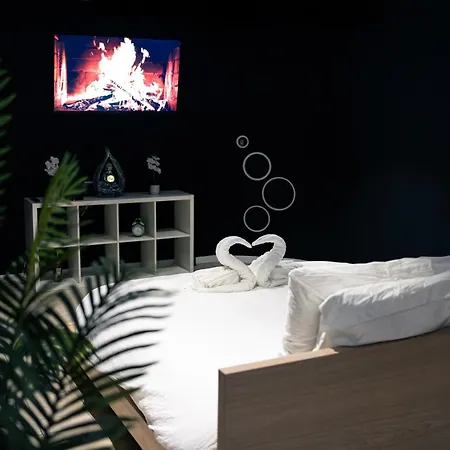 Blvck Bed & Breakfast 4*