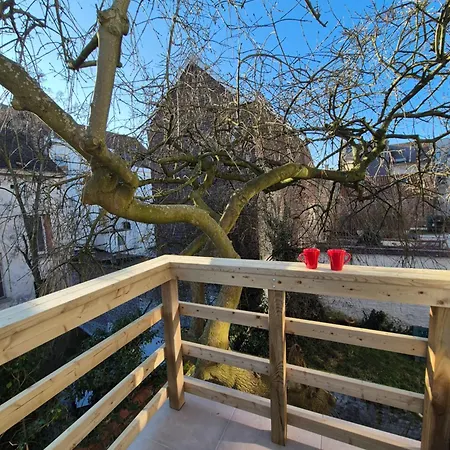 Flagey Art Loft 1 Apartment