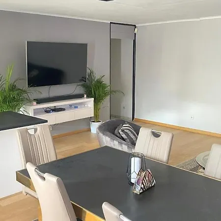 Strelitzyahouse Apartment Brussels