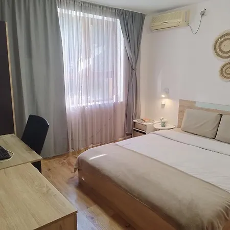Station 1 Bed * Brussels