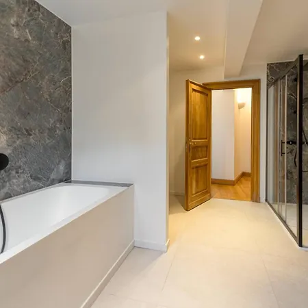 Unique Flat On The Grand Place Brussels