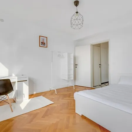 2 Bedroom Midi Apartment Brussels