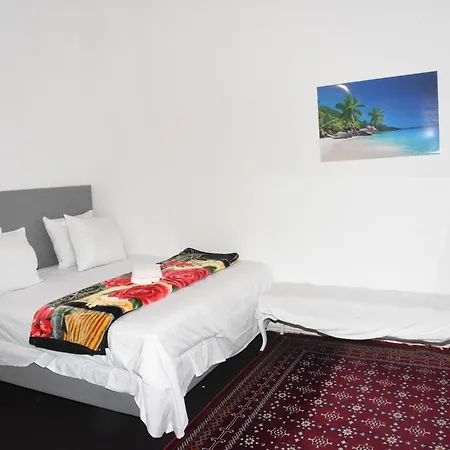 Confort Accueillant 8 A 10 Personnes - Touristique A * Brussels