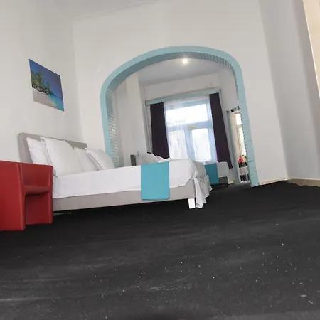 Confort Accueillant 8 A 10 Personnes - Touristique A Apartment