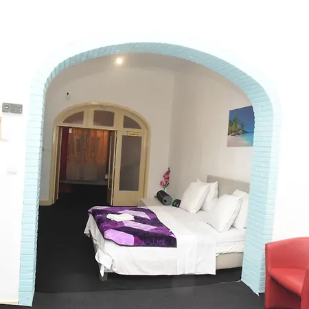 Confort Accueillant 8 A 10 Personnes - Touristique A Apartment Brussels