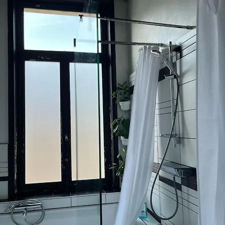 Voltaire Apartment