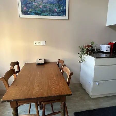 Apartment Voltaire *