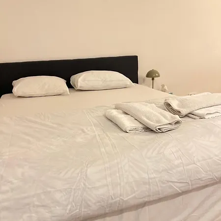 Visit Apartment *