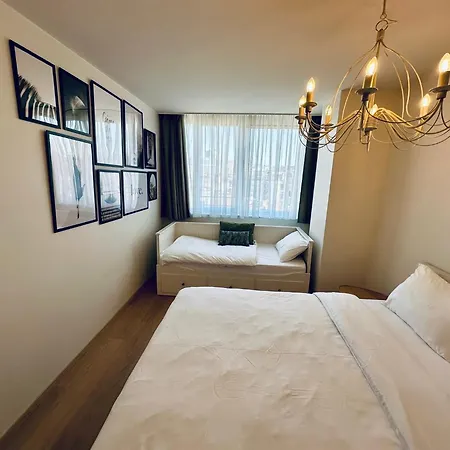 Apartment Penthouse Grand Place - 2bd - 200sqm Terrace Brussels