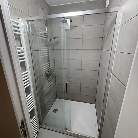 2 Bedroom Duplex Appartement Brussel
