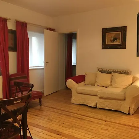Apartment Pauledoura *
