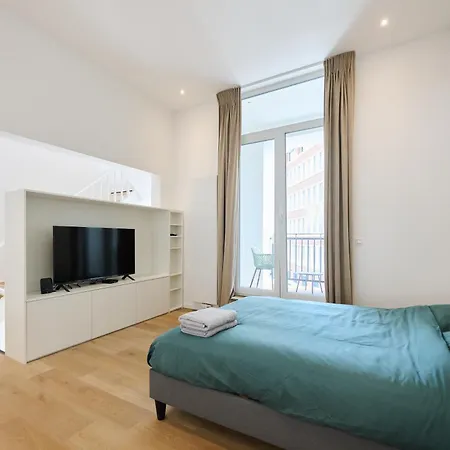 Apartment Toison D'or *