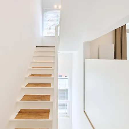 Apartment Toison D'or *