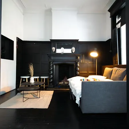Prestige - Uptown Apartment *