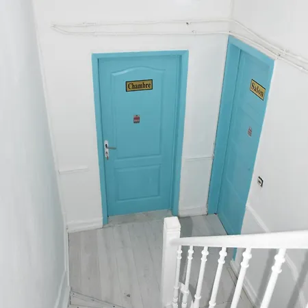 Confort Accueillant 8 A 10 Personnes - Touristique A Apartment Brussels