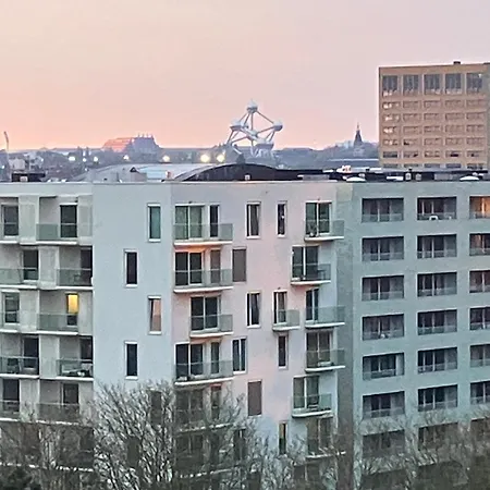 Bxl With Views Apartment *