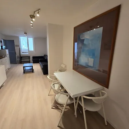 Cityhome Apartment *