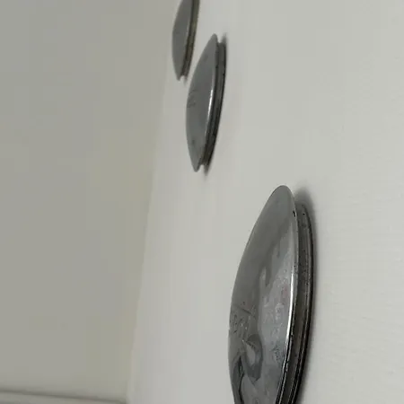 Spacious And Chic 1br - Separate Kitchen & Washer Apartment Brussels