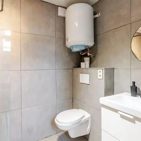 Apartment Elegant In Chatelain Ixelles