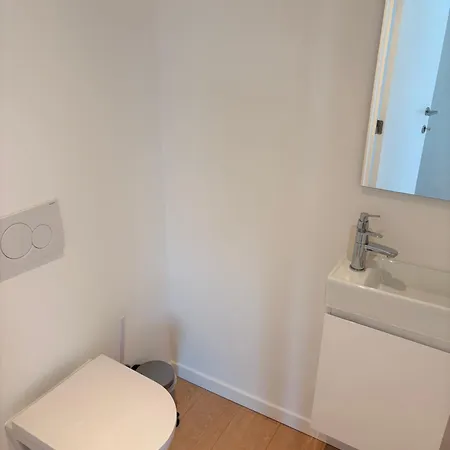 Guest house Bright And Minimalist Private Bedroom Montgomery Area