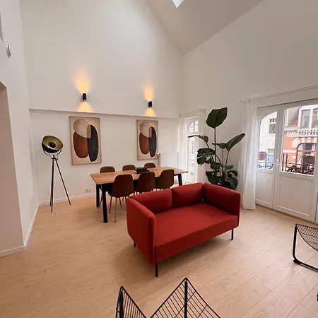 Guest house Bright And Minimalist Private Bedroom Montgomery Area Brussels