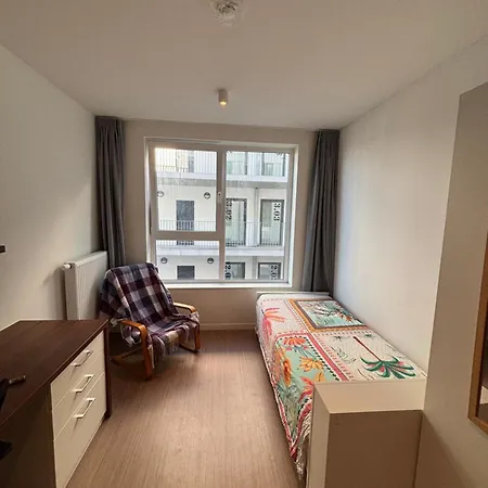 Homestay Cozy Private With Ensuite Brussels