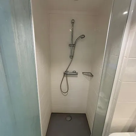 Cozy Private With Ensuite * Brussels