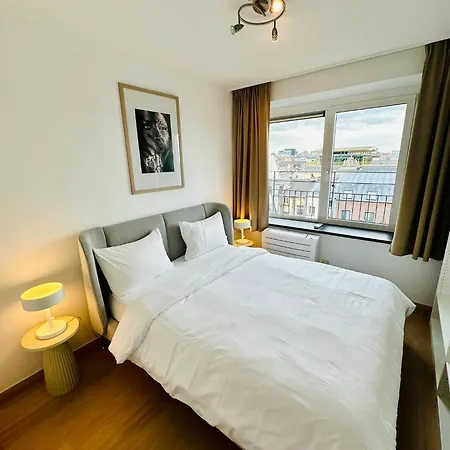 Grand Place View - 2bd - Exclusive Apartment *