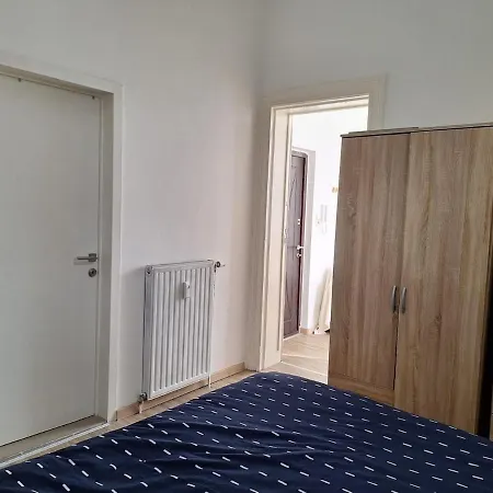 Midi Gateway Apartment Brussels