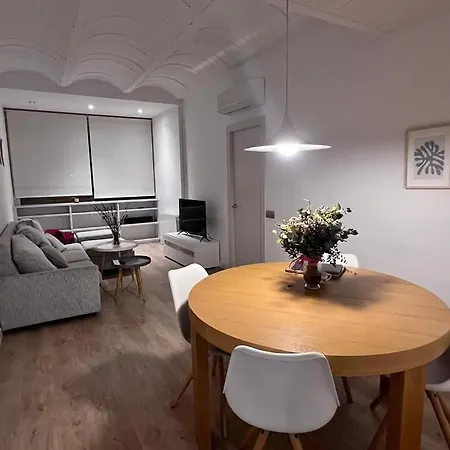 Skyline Elegant Views Apartment *