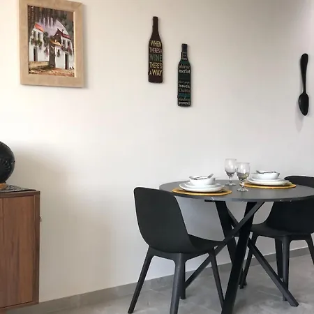 30 Pied A Terre * Brussel