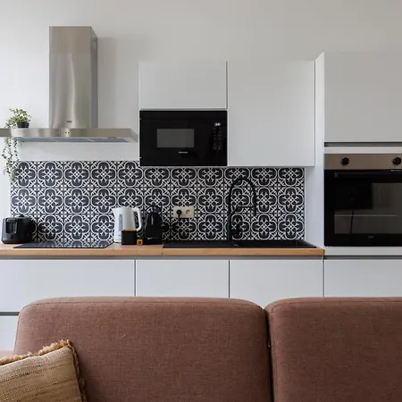 Eu - Area Apartment *